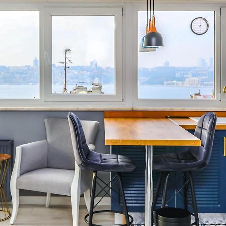 Vibrant Flat 500 M To Uskudar Ferry Station Apartment Istanbul Ngoại thất bức ảnh
