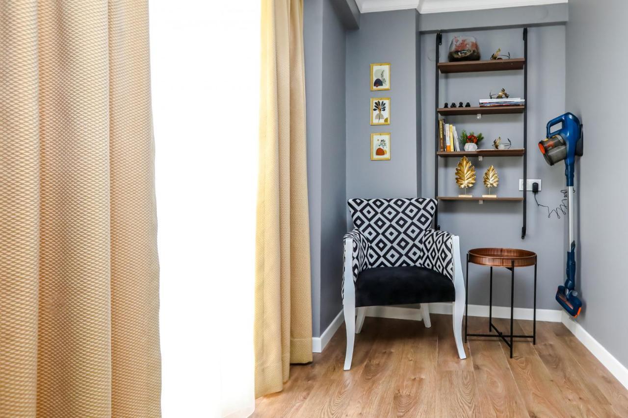 Vibrant Flat 500 M To Uskudar Ferry Station Apartment Istanbul Ngoại thất bức ảnh