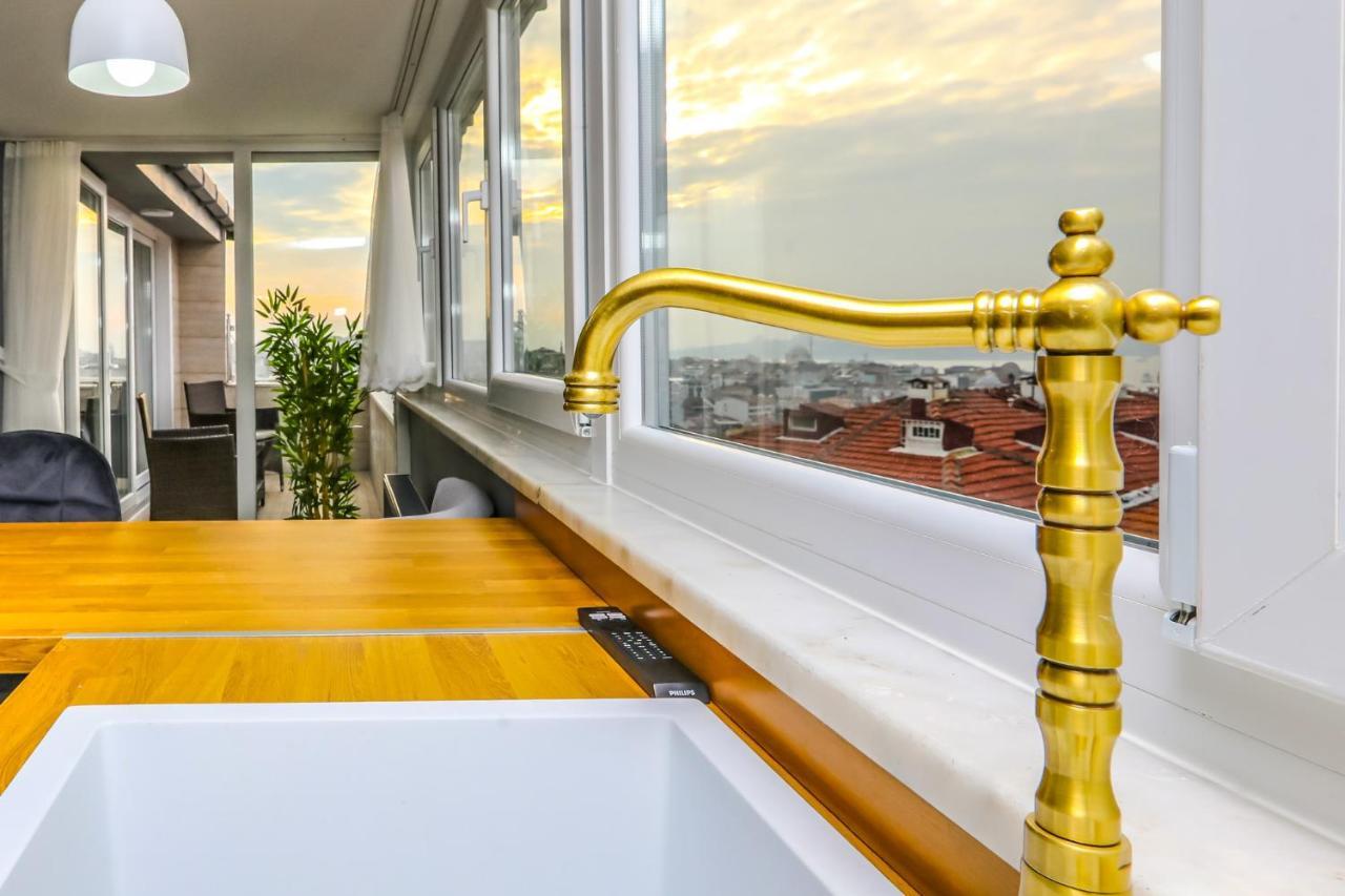 Vibrant Flat 500 M To Uskudar Ferry Station Apartment Istanbul Ngoại thất bức ảnh